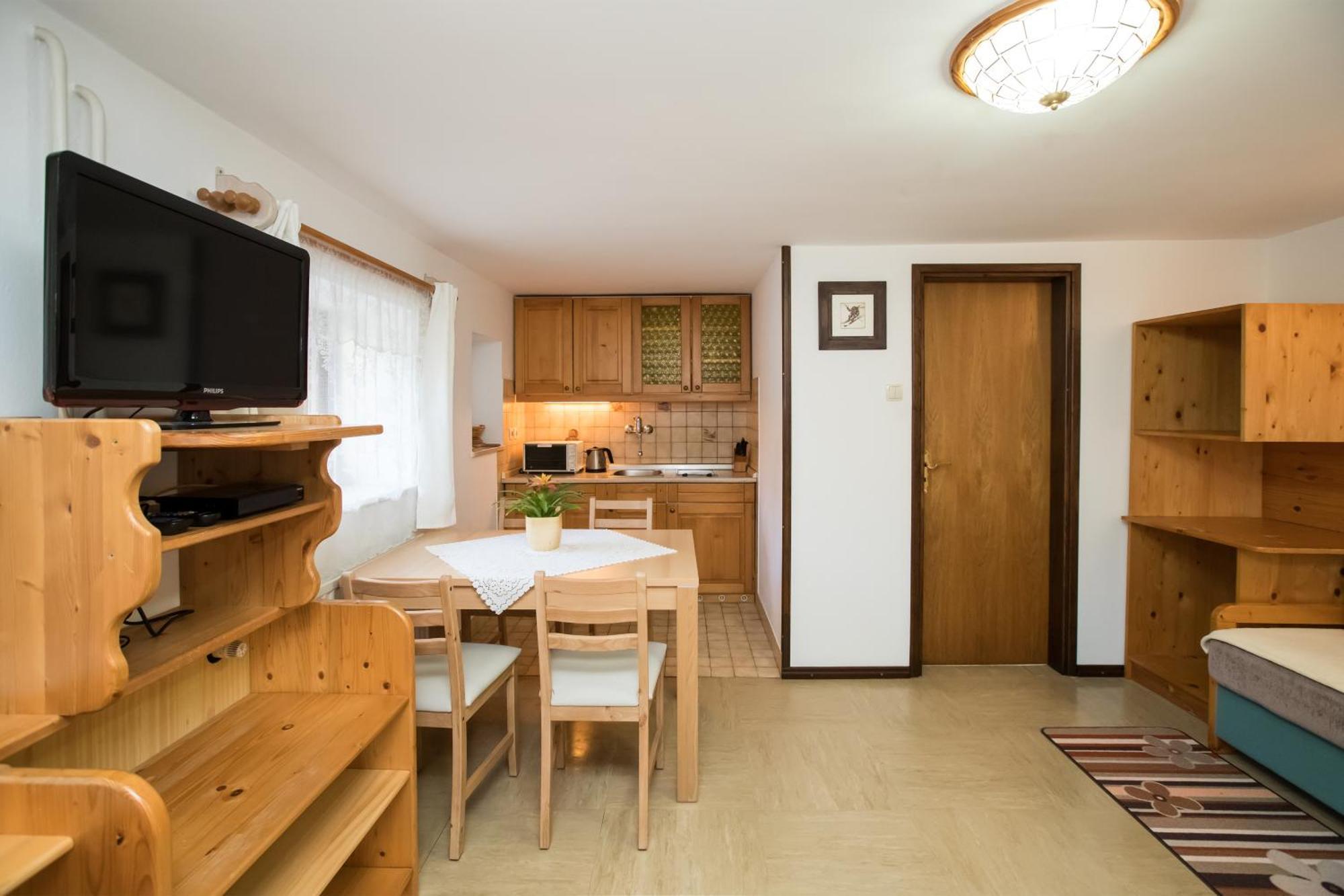Apartmaji Hodnik Stara Fuzina ボーヒニ エクステリア 写真