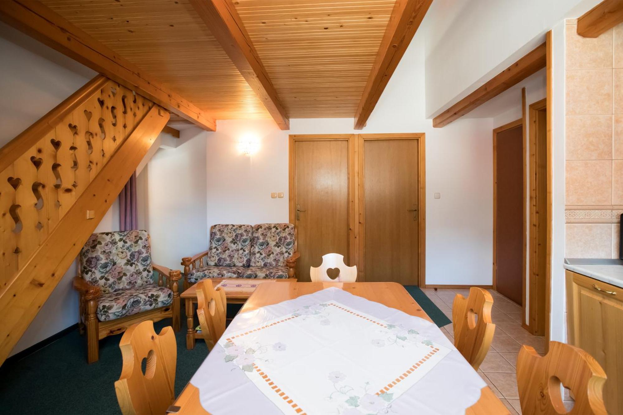 Apartmaji Hodnik Stara Fuzina ボーヒニ エクステリア 写真